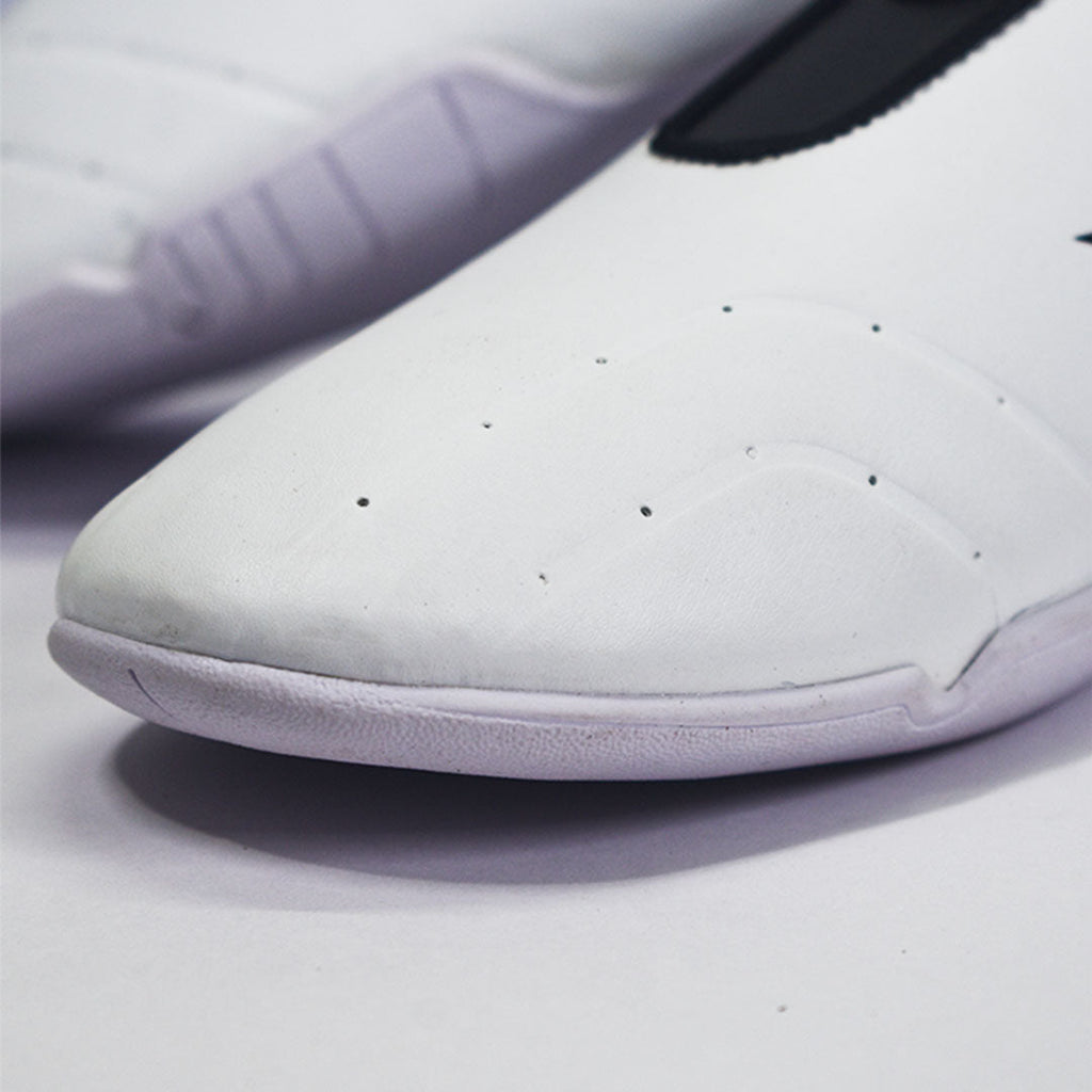 KWON PREMIUM KICKING SHOES