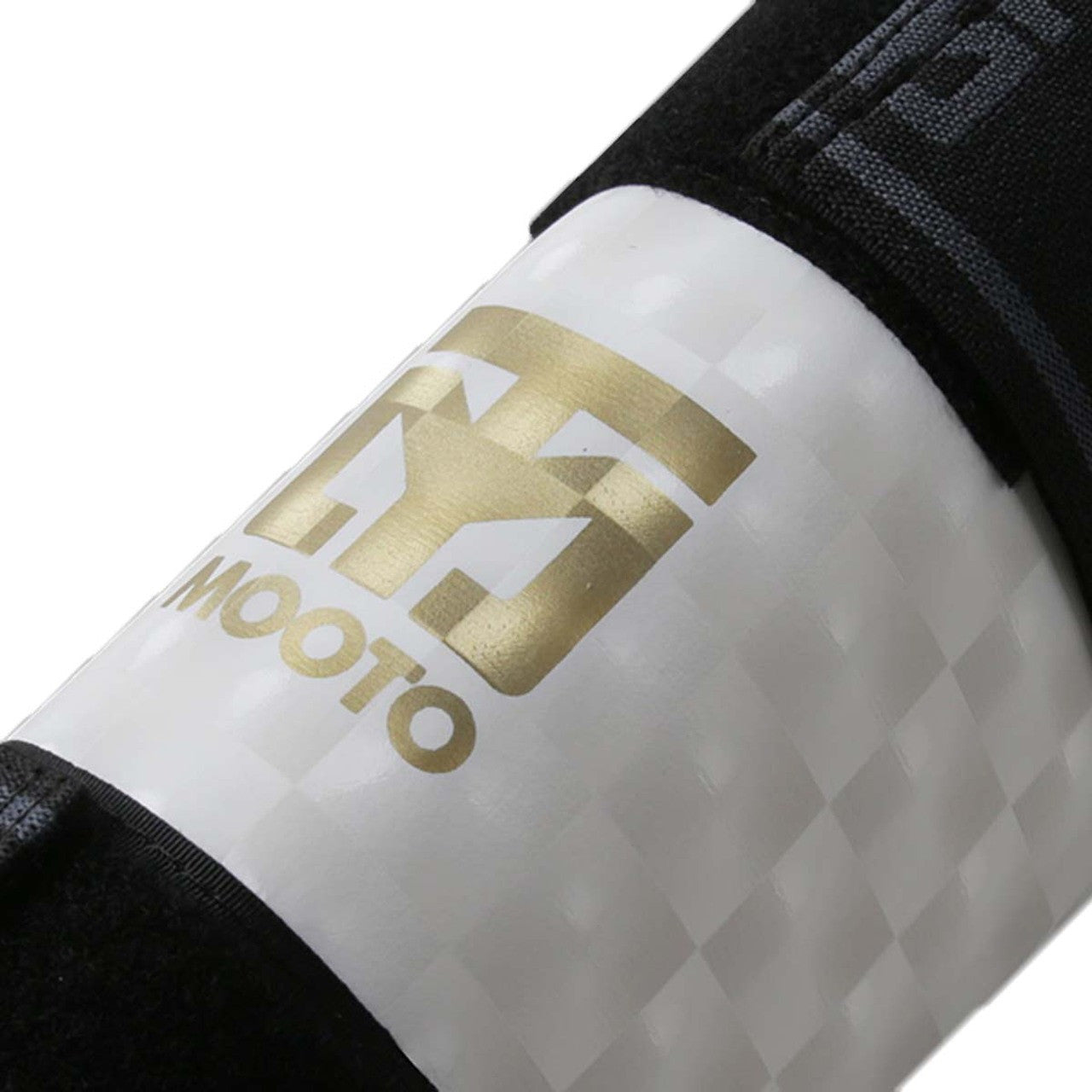 MOOTO EXTERA SHIN GUARD